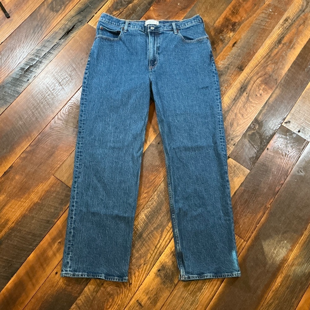 Abercrombie & Fitch High-Rise Straight Leg Jeans - Blue